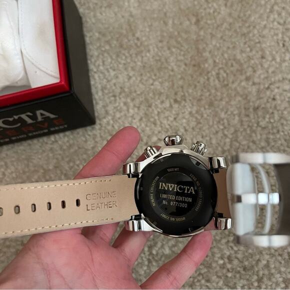 New Invicta Reserve Venom 22007 Limited Edition White Leather Swiss Quartz Watch - Picture 11 of 16